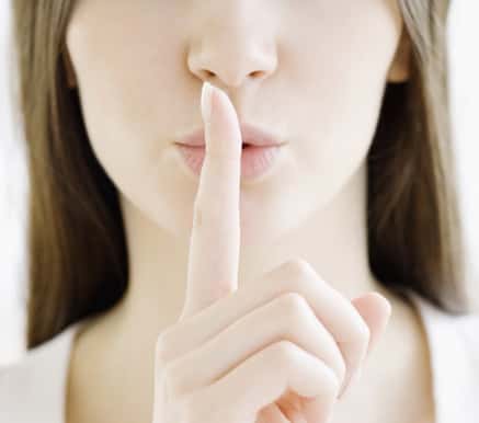 Img - Quanto tempo em média uma mulher consegue guardar um segredo?
