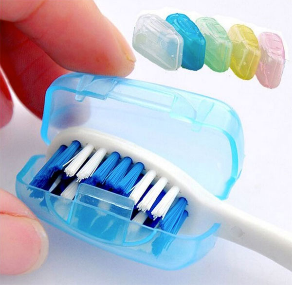 Escova de dente com tampa