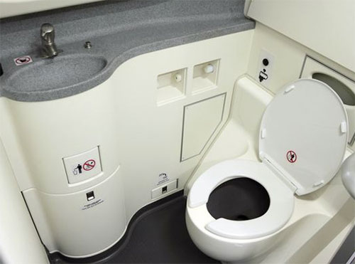 assento sanitário avião