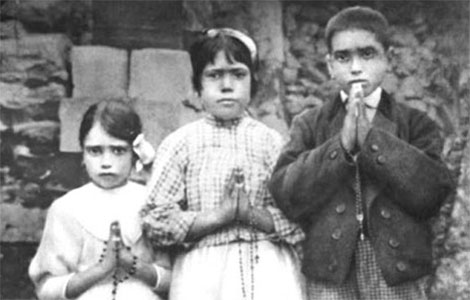 Lúcia dos Santos, Jacinta e Francisco Marto, 1917