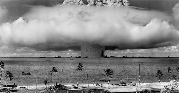 Teste nuclear, Atol de Bikini,1946