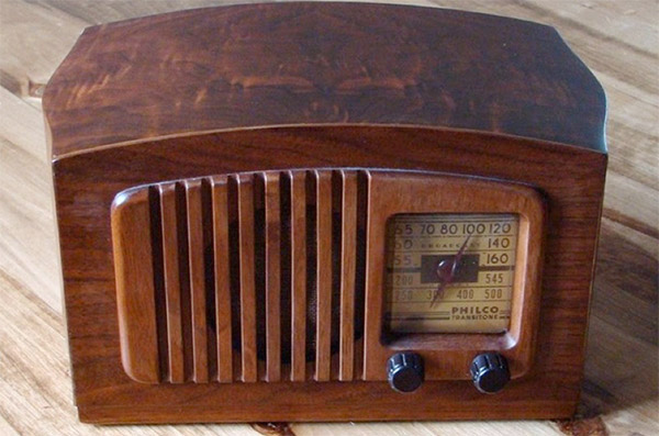 A extinção da rádio FM