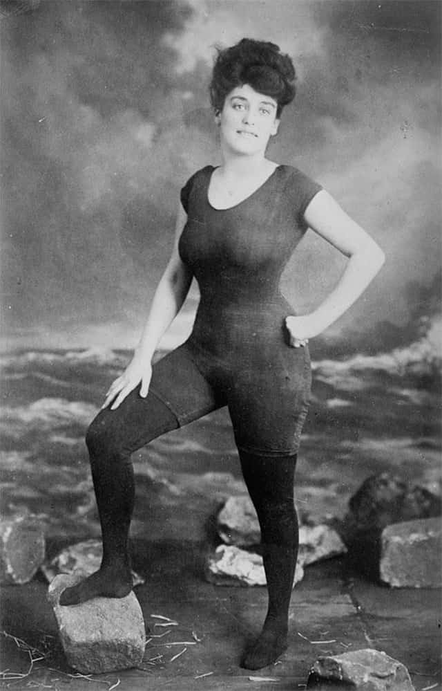 Direito das mulheres, roupa de banho